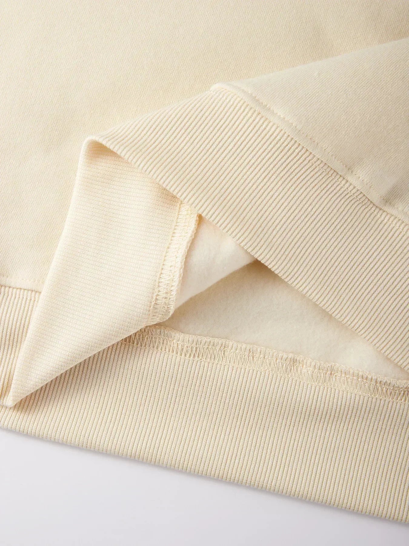 Morat Music Group hoodie, graphic print, hip hop style, comfortable, unisex.