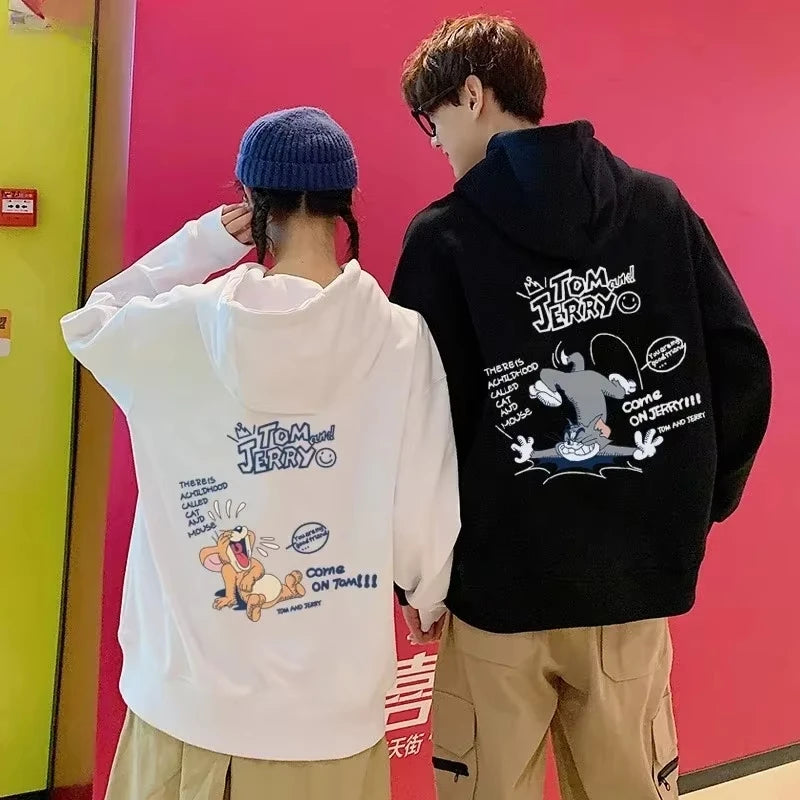 New hooded sweater for couples with Tom and Jerry print.