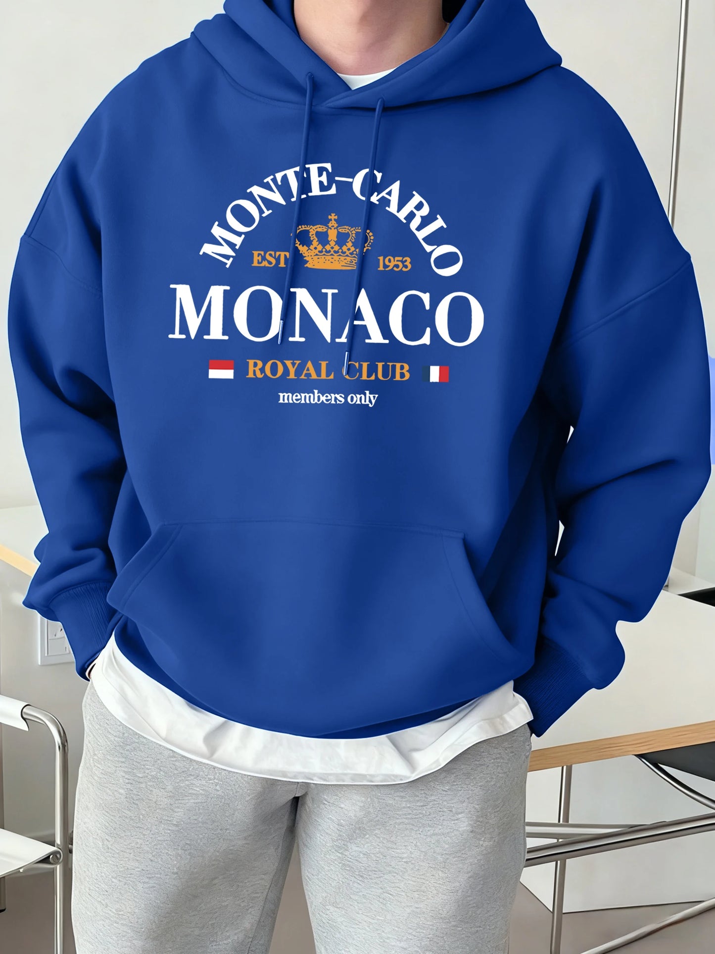 Men's hooded sweatshirt with Monte-Carlo Monaco print.