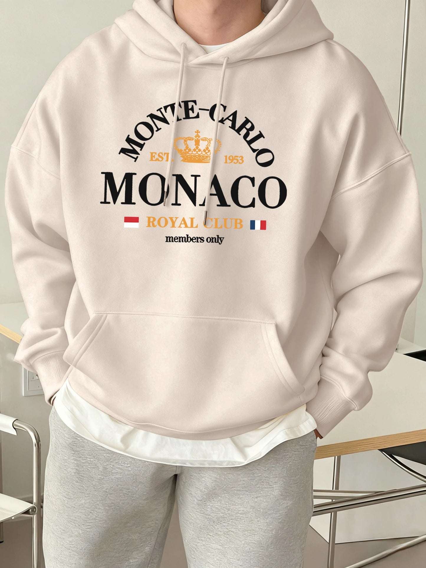 Men's hooded sweatshirt with Monte-Carlo Monaco print.